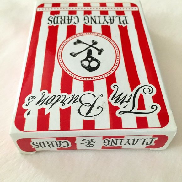 Dark Horse Tim Burton Playing Cards - Picture 9 of 10